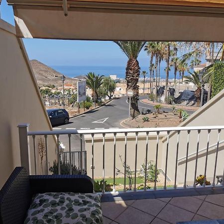 Relax And Enjoy In Tenerife Sud! Villa Chayofa Buitenkant foto
