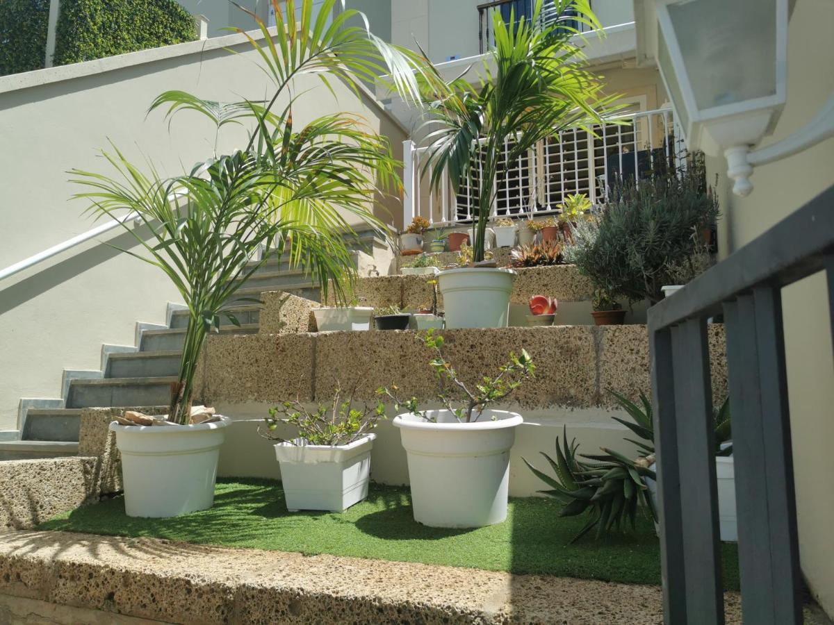 Relax And Enjoy In Tenerife Sud! Villa Chayofa Buitenkant foto