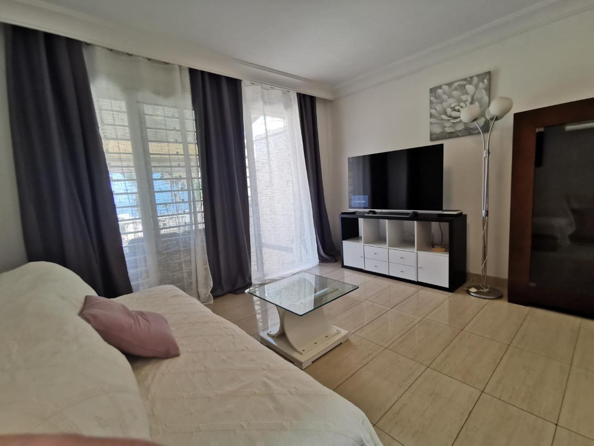Relax And Enjoy In Tenerife Sud! Villa Chayofa Buitenkant foto